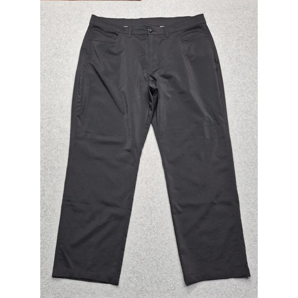 Under Armour Pants Mens Size 40 x 30 Black Loose Fit Golf Chino Outdoor Casual